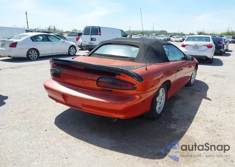 1996 Chevrolet Camaro Z28 z USA, uszkodzony, nr VIN 2G1FP32P8T2104068